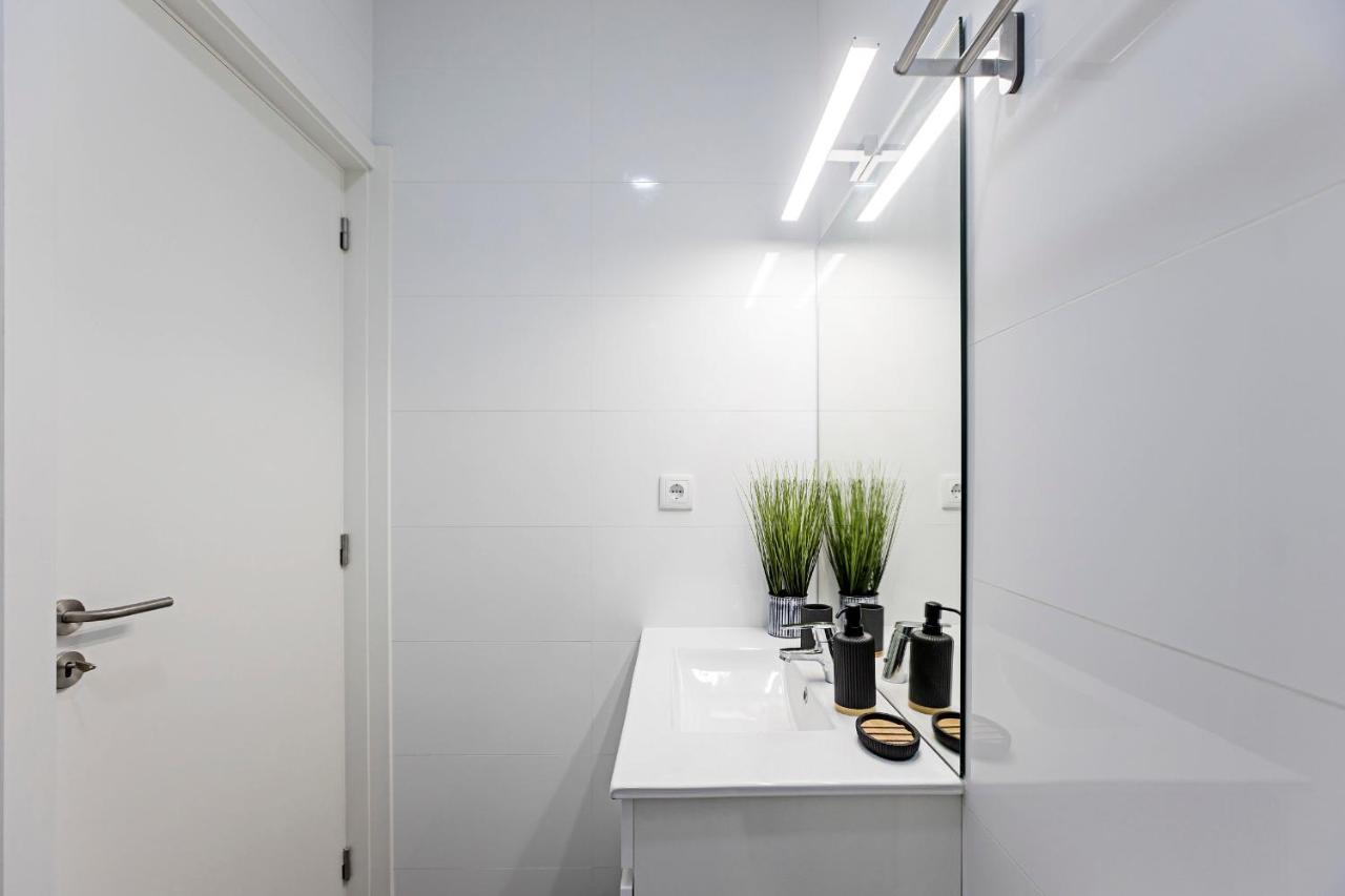 150 Rivoli Apartments By Lovelystay OOporto Extérieur photo